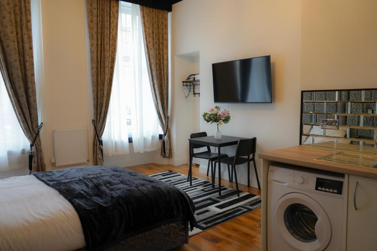 Novana Aparthotel Glasgow Bagian luar foto